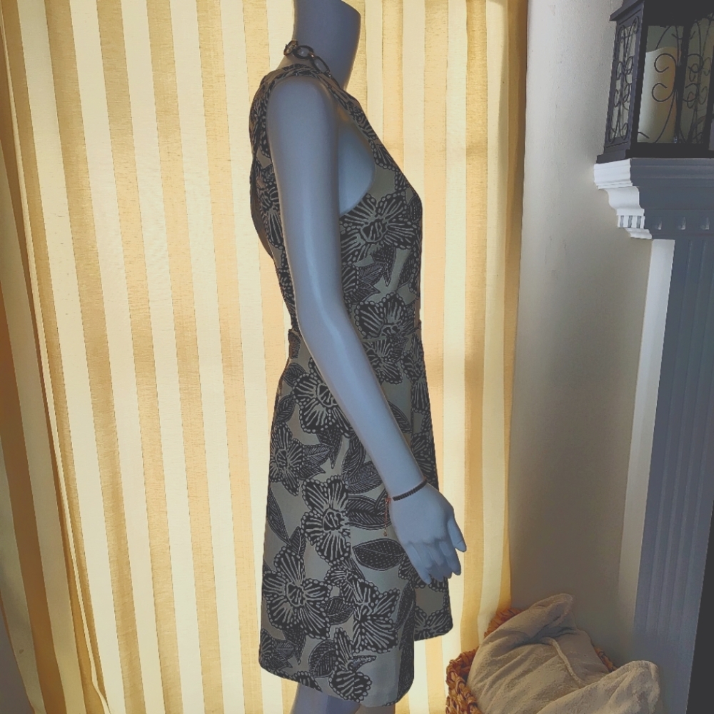 J CREW BOLD FLORAL CROSS-BACK DRESS 4 - Picture 5 of 10